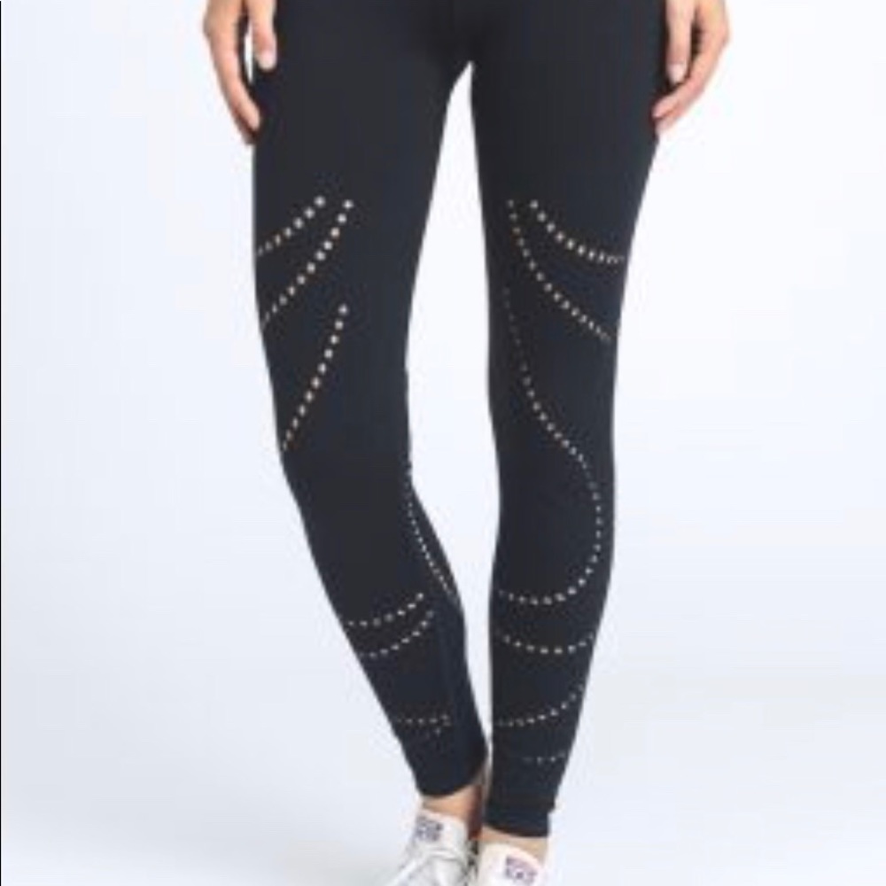 Mono b black leggings